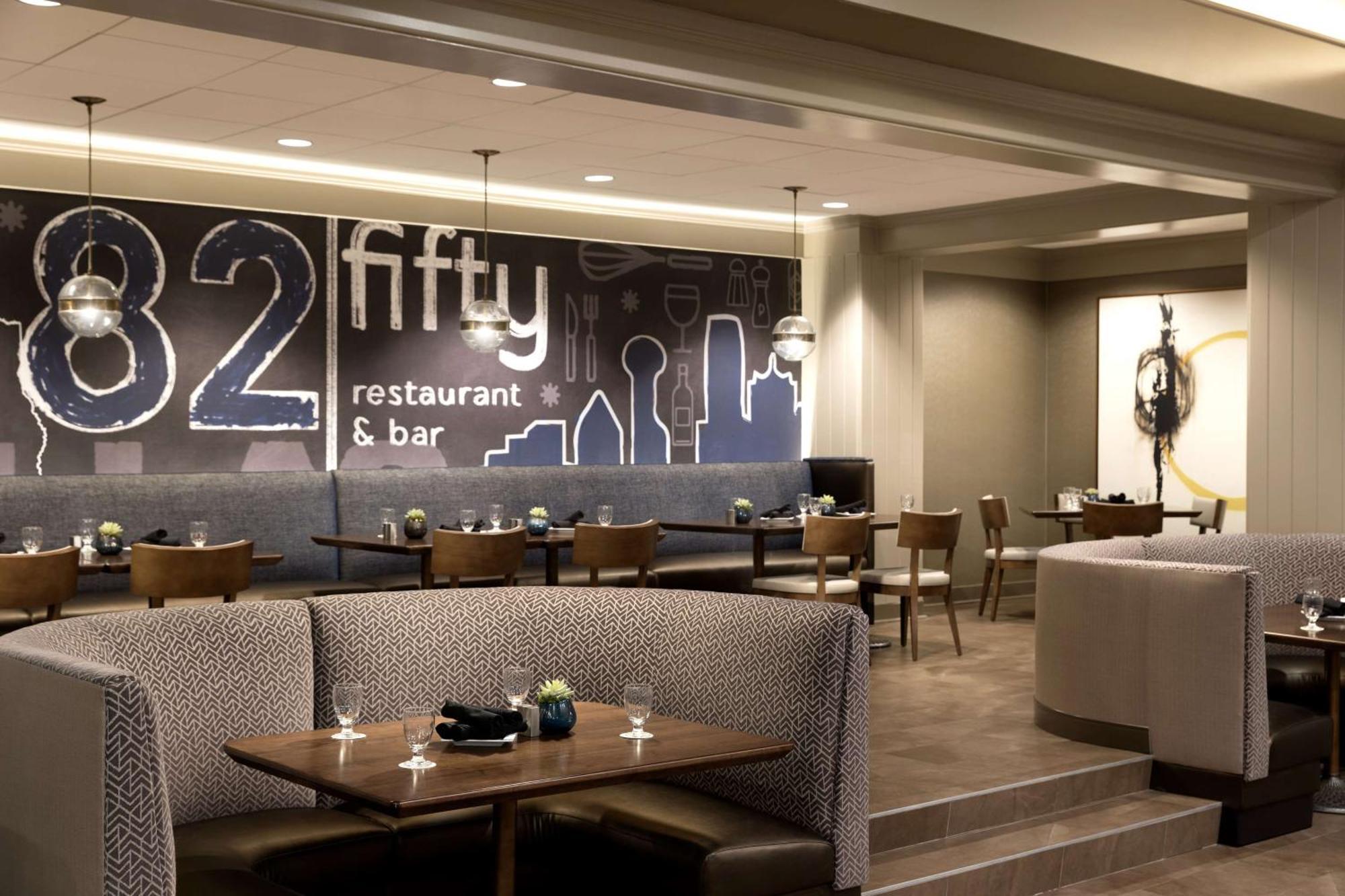 Doubletree By Hilton Hotel Dallas Campbell Centre Esterno foto