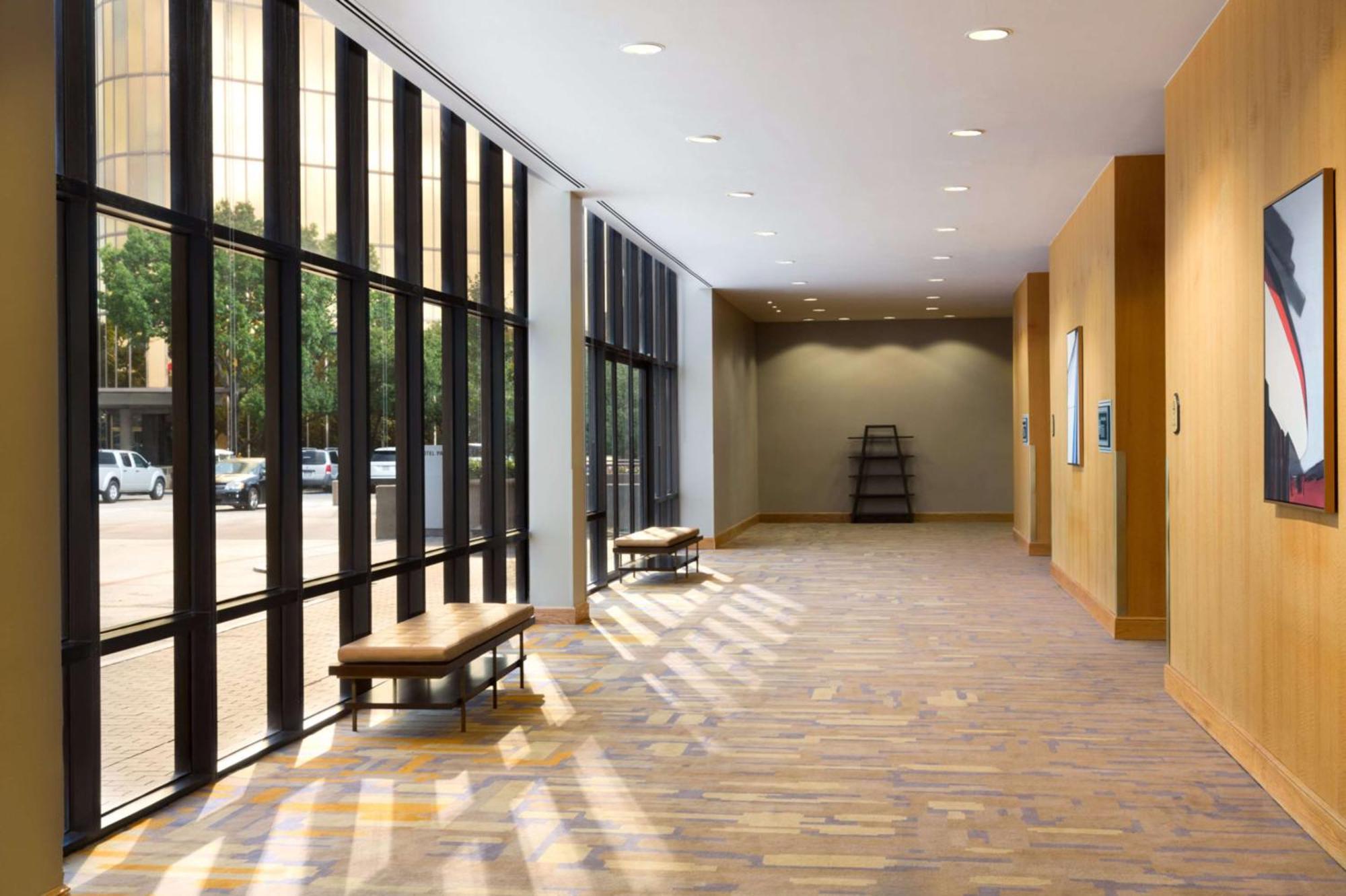 Doubletree By Hilton Hotel Dallas Campbell Centre Esterno foto
