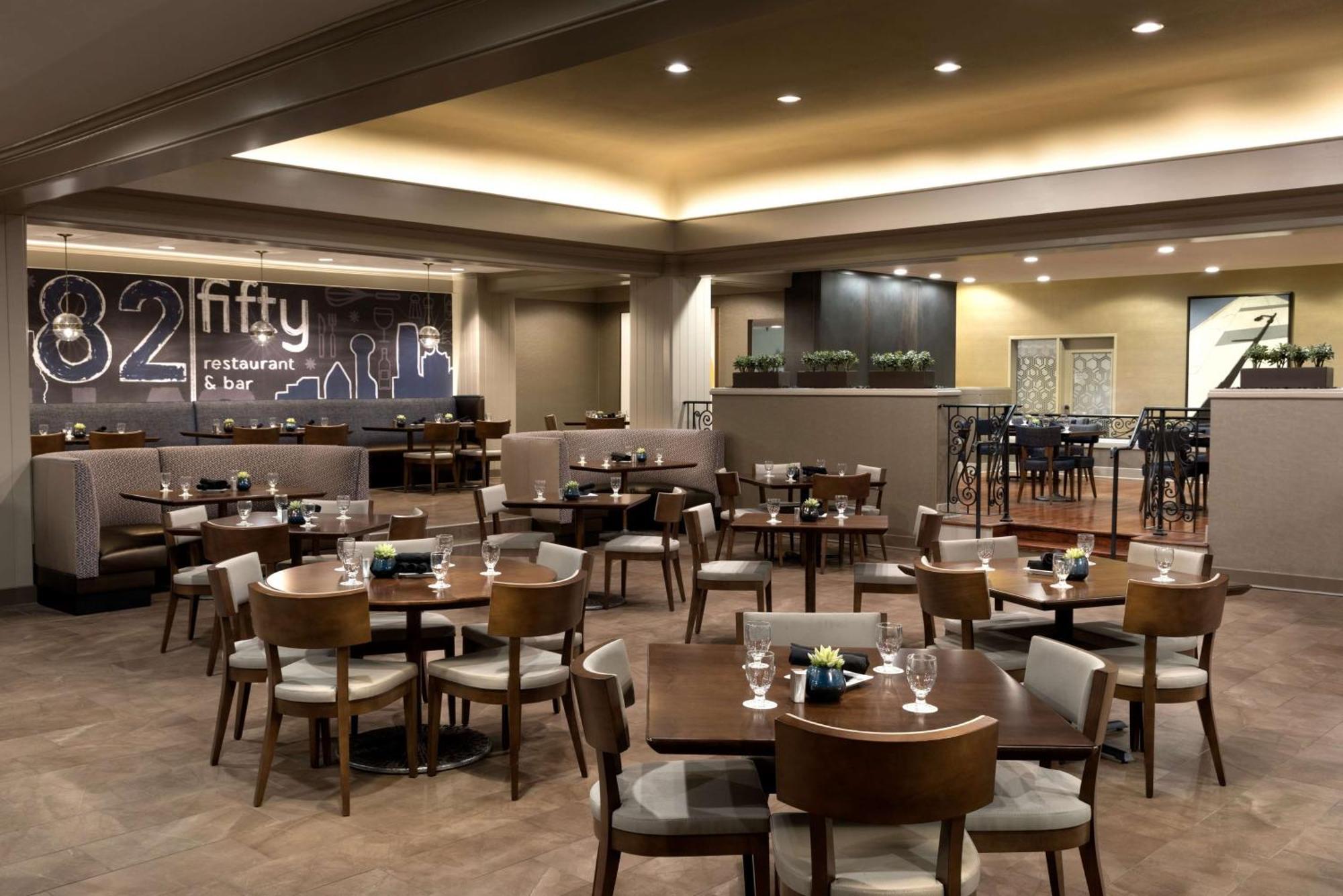 Doubletree By Hilton Hotel Dallas Campbell Centre Esterno foto