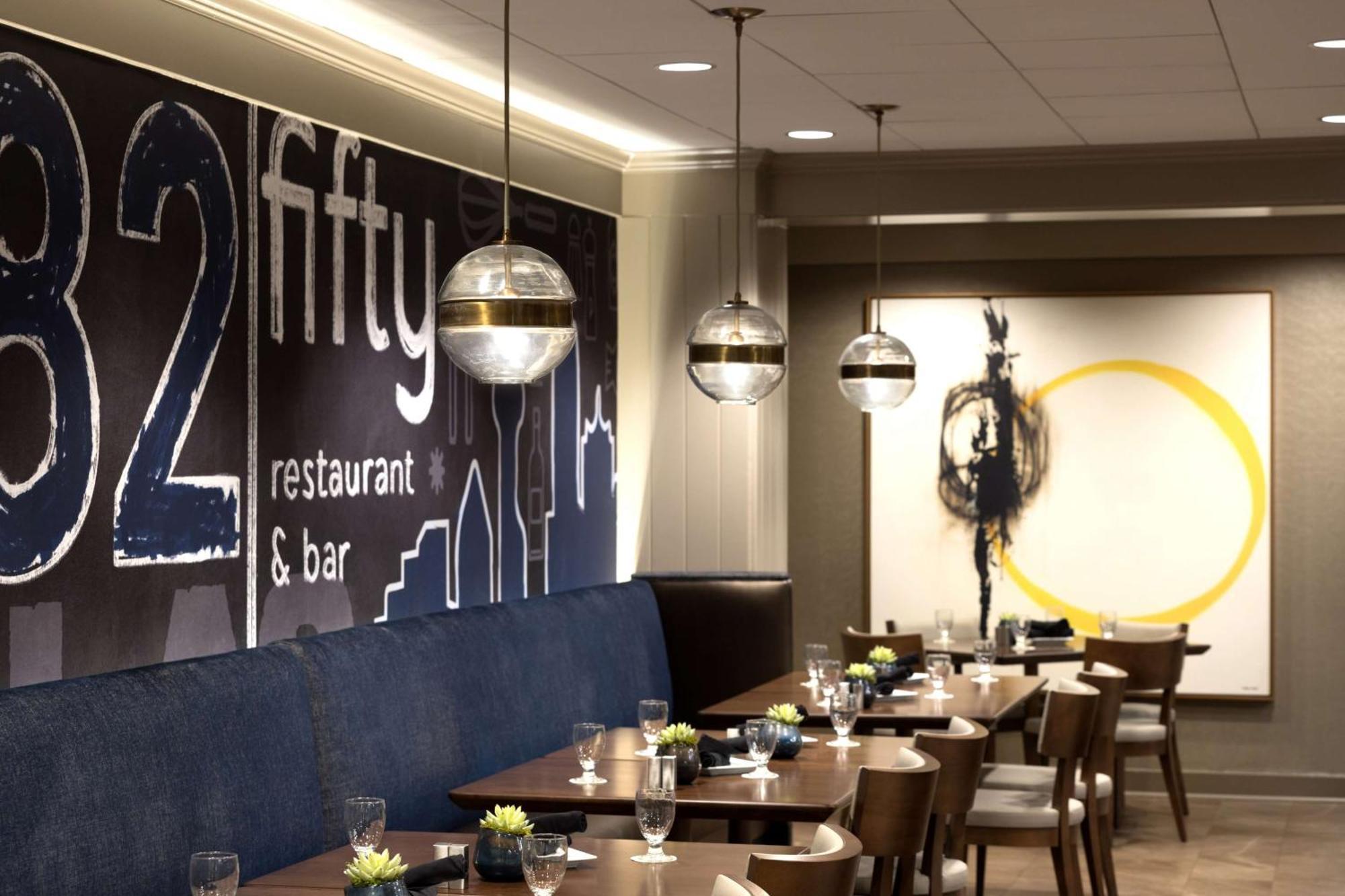 Doubletree By Hilton Hotel Dallas Campbell Centre Esterno foto