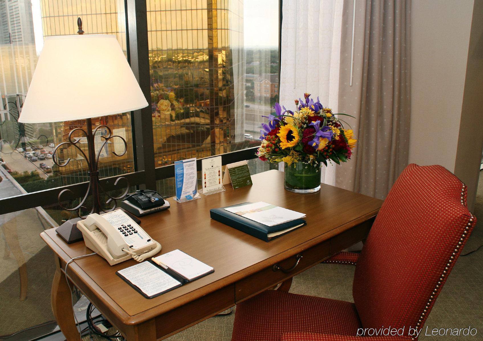 Doubletree By Hilton Hotel Dallas Campbell Centre Esterno foto
